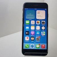 Apple iPhone 7 Plus 32 GB (цвет черный)